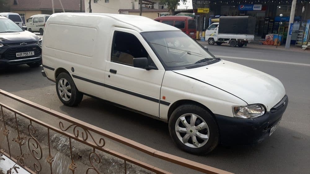 Ford escort 1.6motar  yuk furgon mk5 1994 — 2