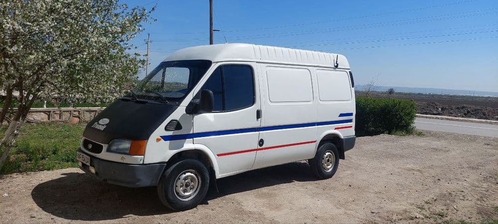 Продаётся "FORD TRANZIT" — 4