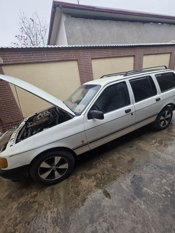 Ford SIERRA  1989 yil — 2