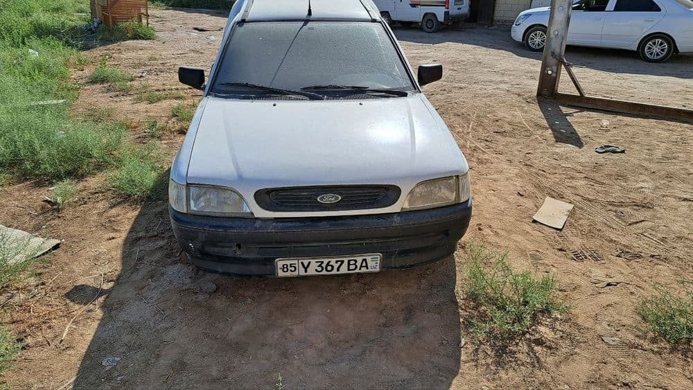 Ford escar 1997. — 1
