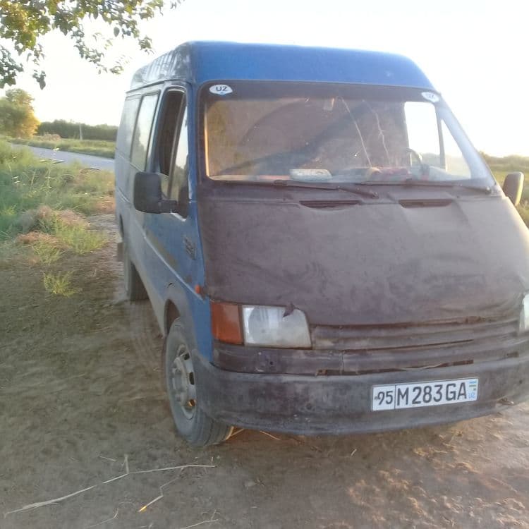 Sotiladi Ford dakumetlari bor motor remotdan chiqdi yaqinda — 3