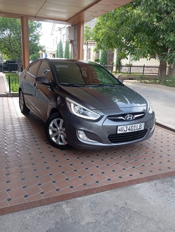 Hyundai Accent 1.6 — 1