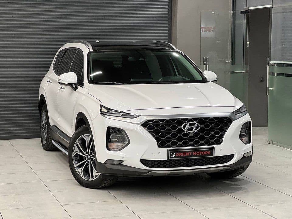 Hyundai SANTA FE — 3