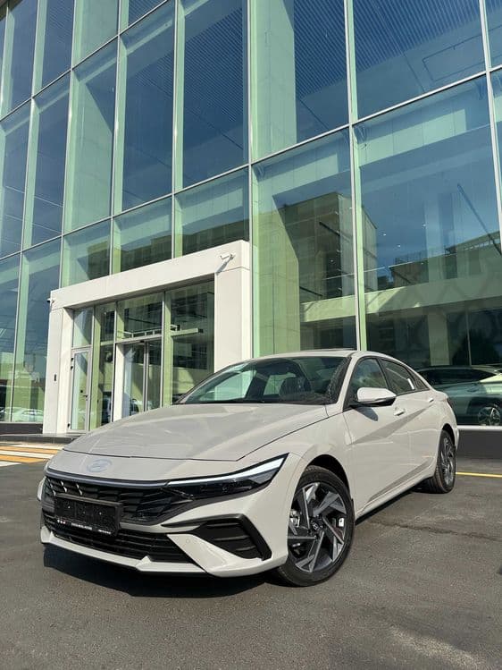 2026 Hyundai Elantra Exclusive — 1
