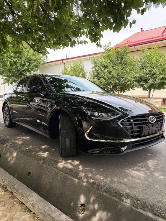 Hyundai Sonata 2020 — 1