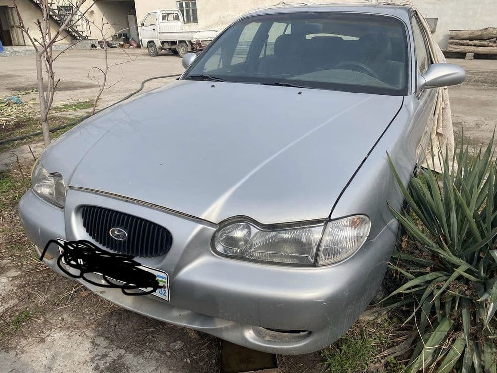 Продам срочно Hyundai Sonata — 1