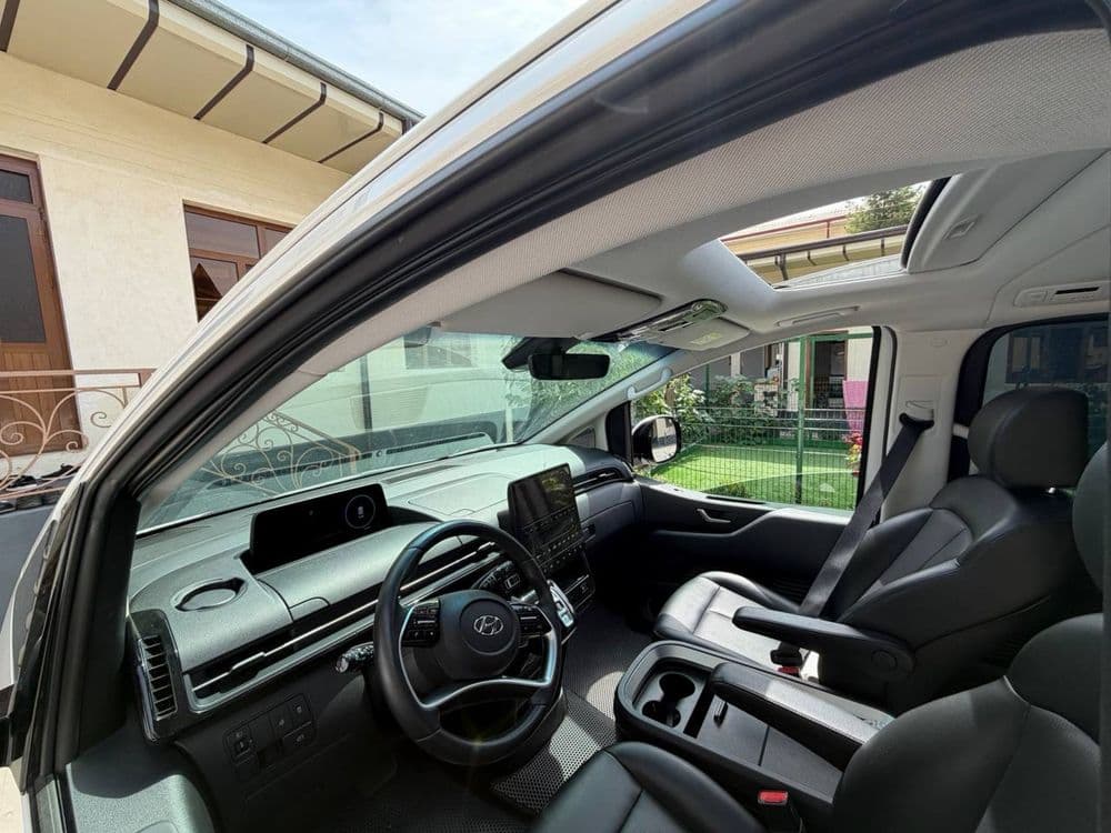 Hyundai Staria Idial holatda — 4