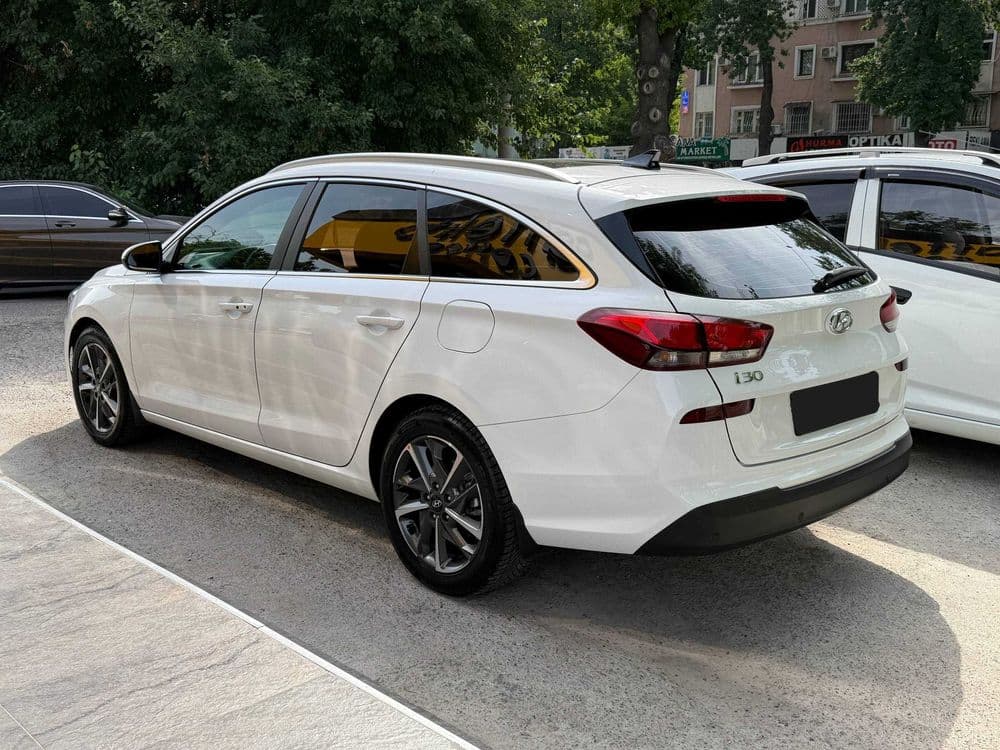 Продастся Hyundai i30 Premium UZ — 3