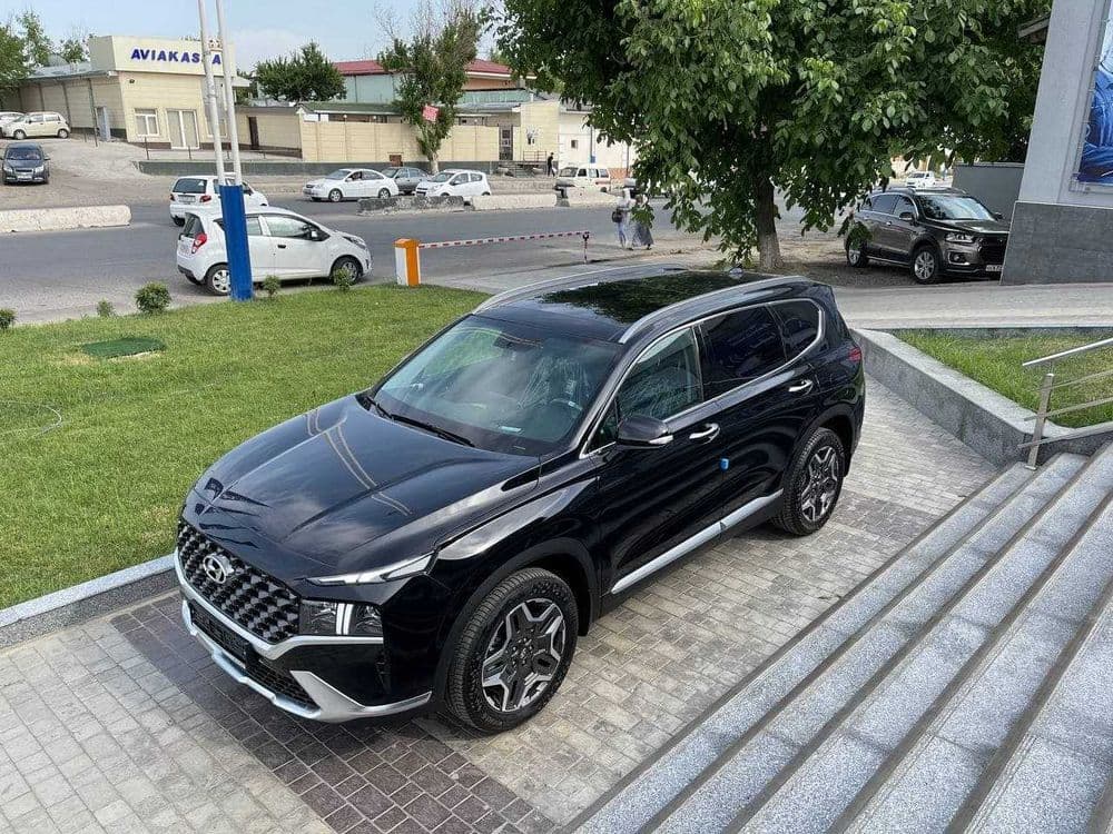 Hyundai Santa Fe High Tech 2023  в наличии — 6