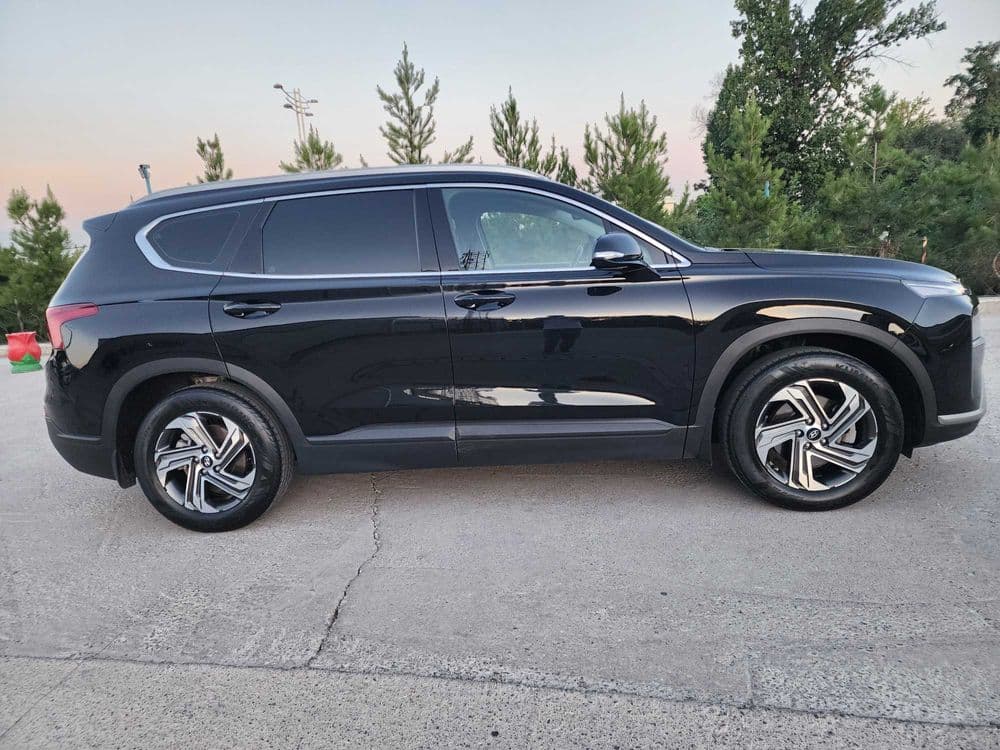 Hyundai Santafe 2022 — 4