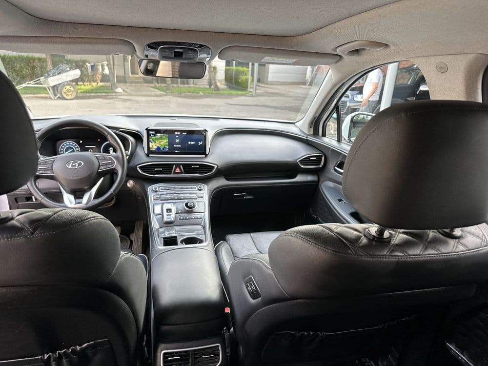 Продаю Hyundai Santa-Fe 2,5 Full 2021 год — 4