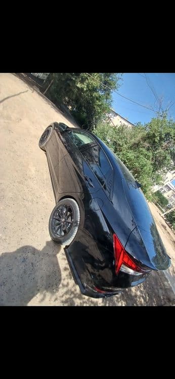 Hyundai Elantra Elegance 1,6 2022 — 3