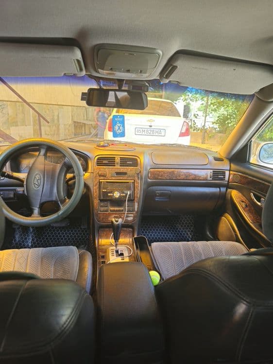 Hyundai Grandeur — 5