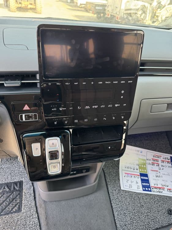 Hyundai Staria 2025 Gibrid toza — 5
