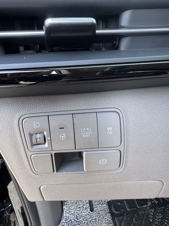 Hyundai Staria 2025 Gibrid toza — 8