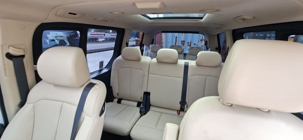 Hyundai Staria 1,6 Turbo Hybrid — 7