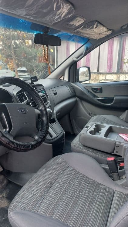 Hyundaı 12 mesta — 2