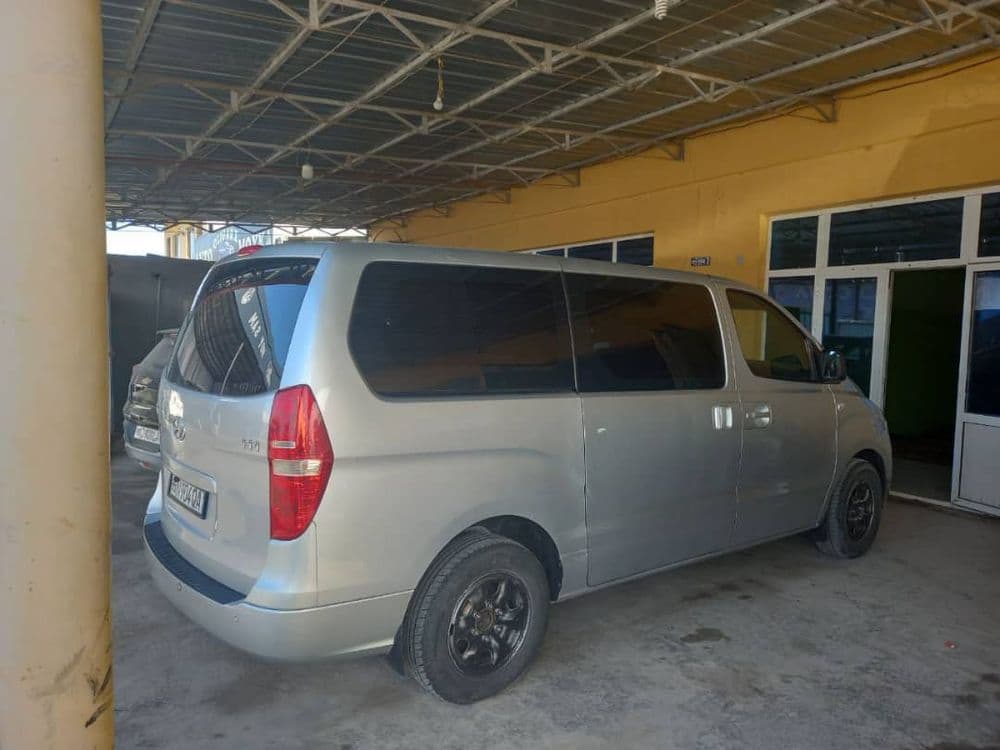 Hyundai Starex aʼlo — 3