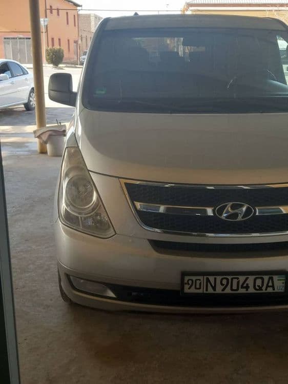 Hyundai Starex aʼlo — 5