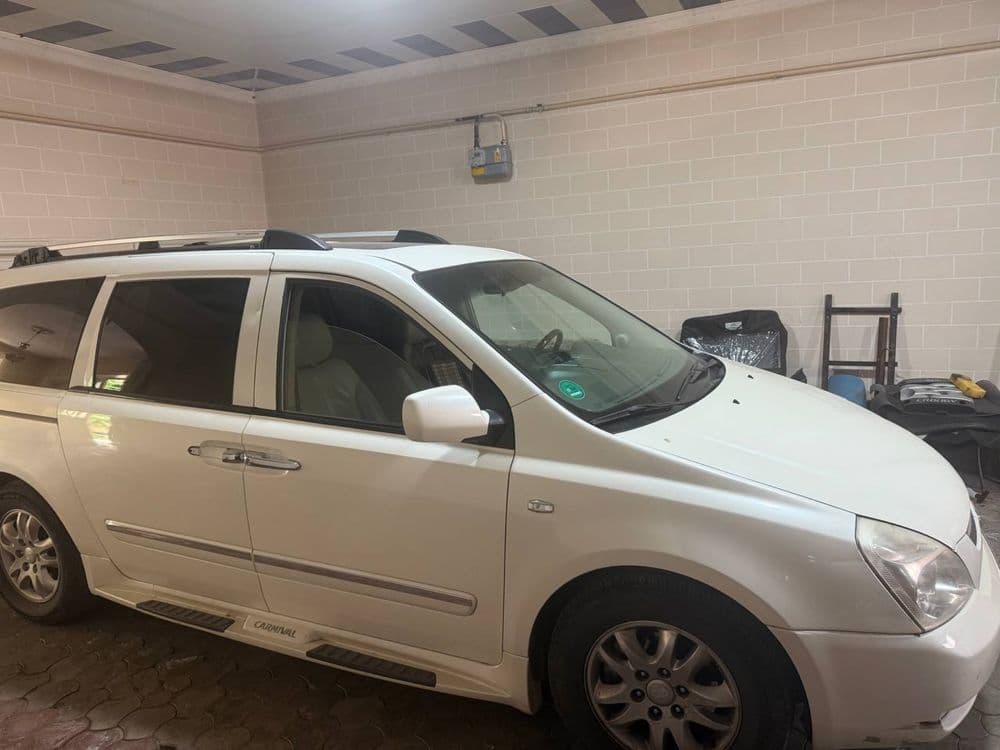 Kia Carnival 2007 extra long eng fulli — 2