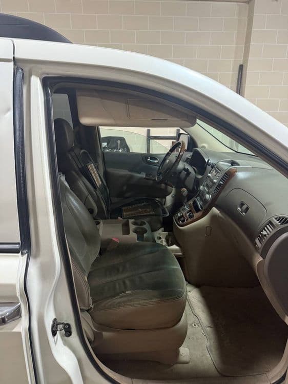 Kia Carnival 2007 extra long eng fulli — 4