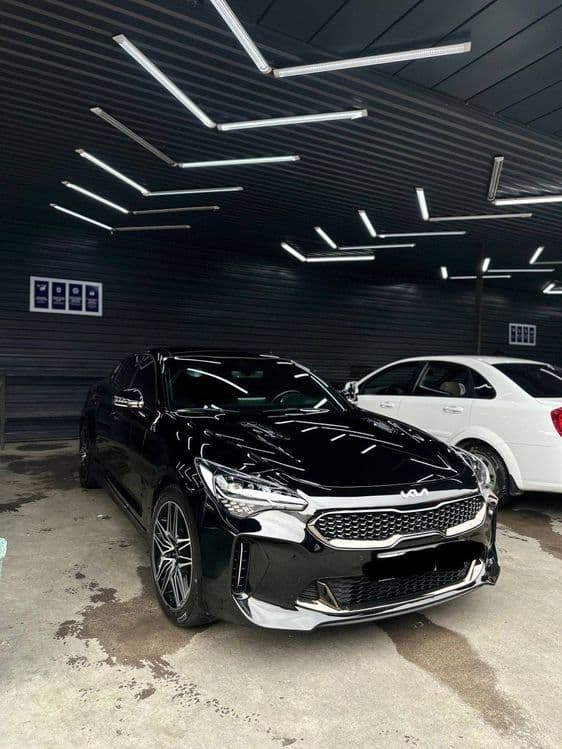 KIA Stinger Gt full 3.3 twin turbo — 1