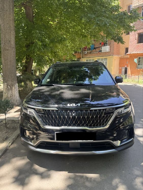 Kia Carnival 9 Sotiladi. — 1
