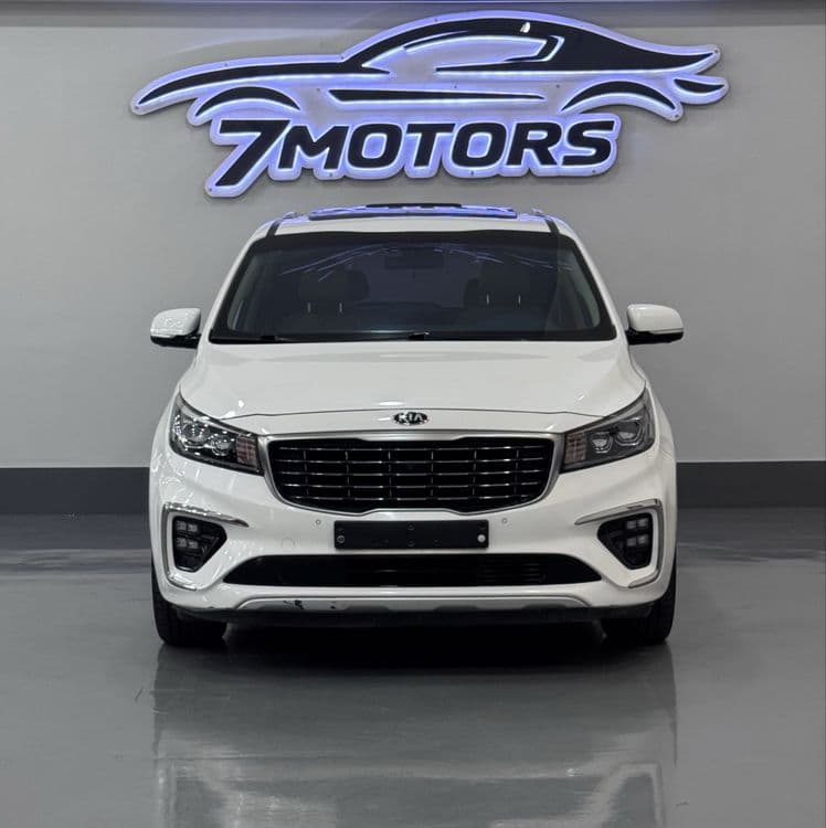 Kia Carnival 2019 — 1