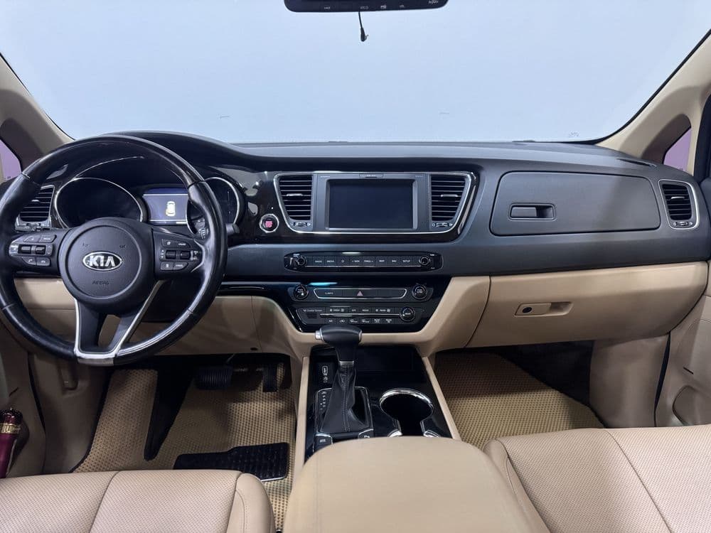 Kia Carnival 2019 — 5