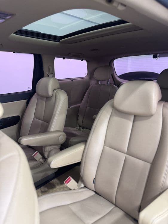 Kia Carnival 2019 — 6