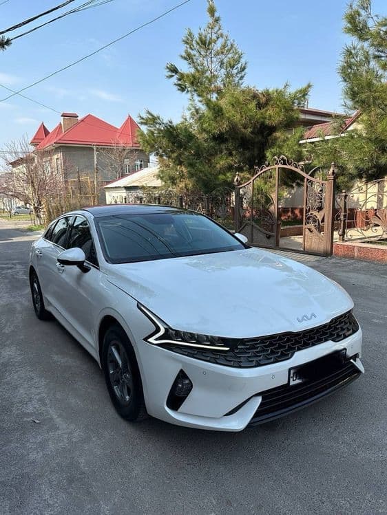 Kia k5 Prestige 2022 — 1