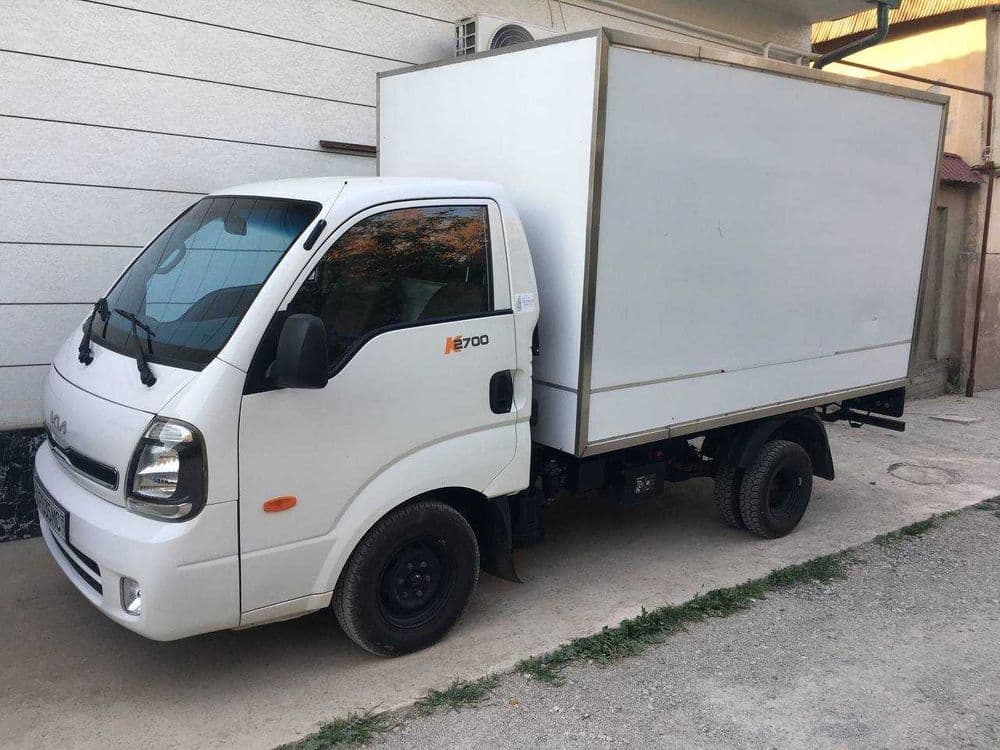 Продам свой Авто Kia BONGO 2023 — 2