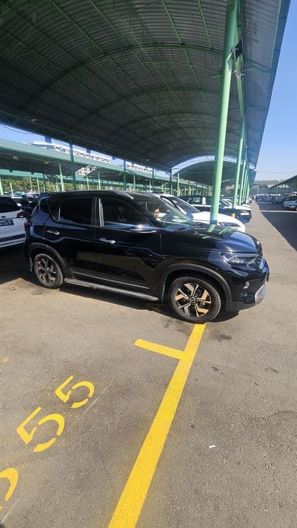 Kia Sonet full  16.800$ — 2