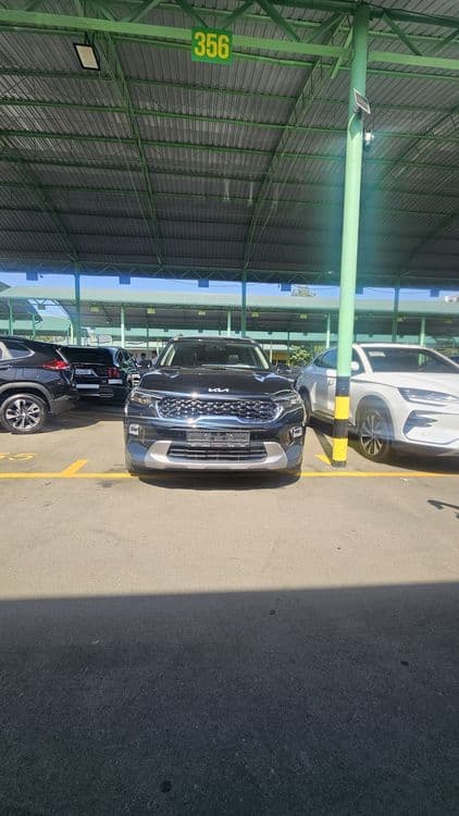Kia Sonet full  16.800$ — 3