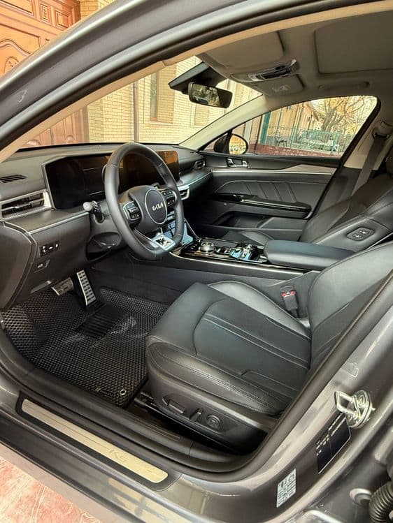 Kia K5 Full Premium salonda 540 millionligi — 7