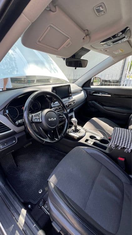 Kia seltos prestige — 3