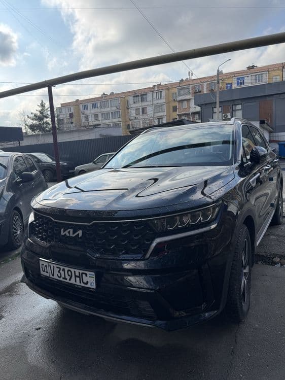 KIA Sorento Comfort 2023 (5-ти местный) — 1