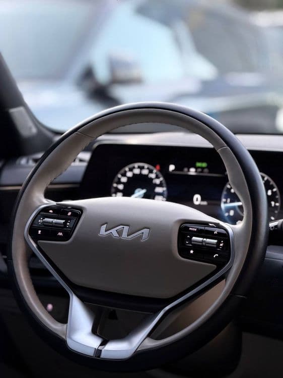 Kia K8 Full Options — 4