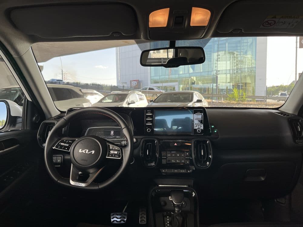 Продаю свою машину Kia Sonet — 5