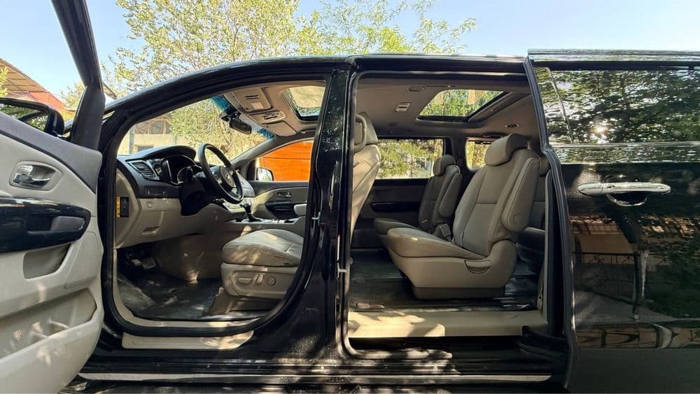 KIA carnival dizel full — 4