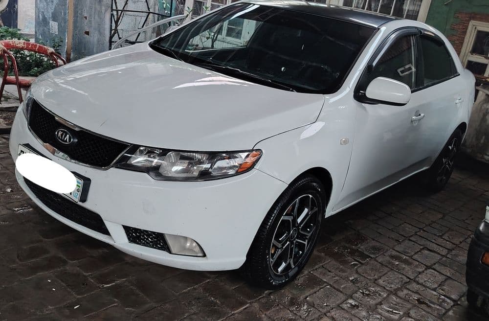 Kia Forte inamarka — 1