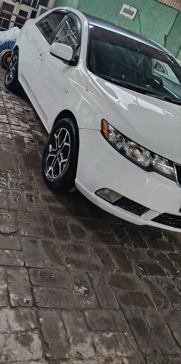 Kia Forte inamarka — 3