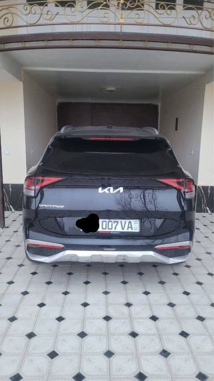 Kia sportage 2023 — 2