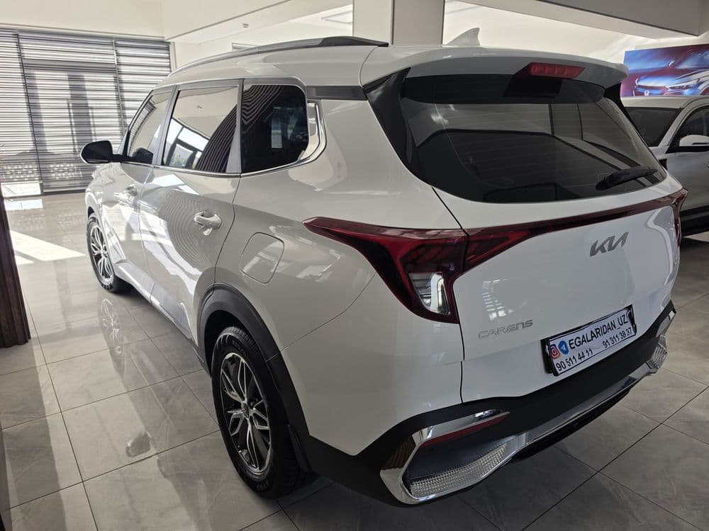 Kia carens 2024 full — 4
