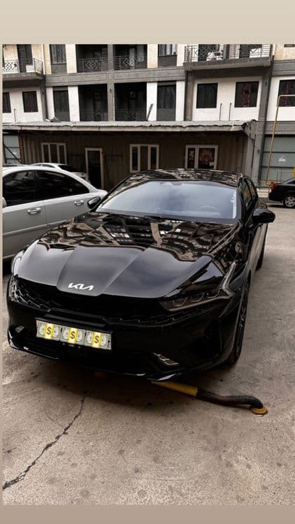 Kia k5 2025 yil full pozitsiya navaroti bor tez va arzon sotiladi — 1