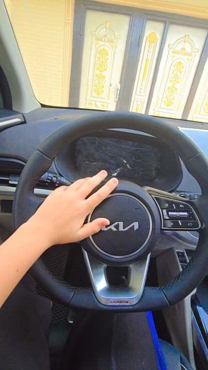 KIA CARENS  2024 Import 7 mesto 1-qul — 3