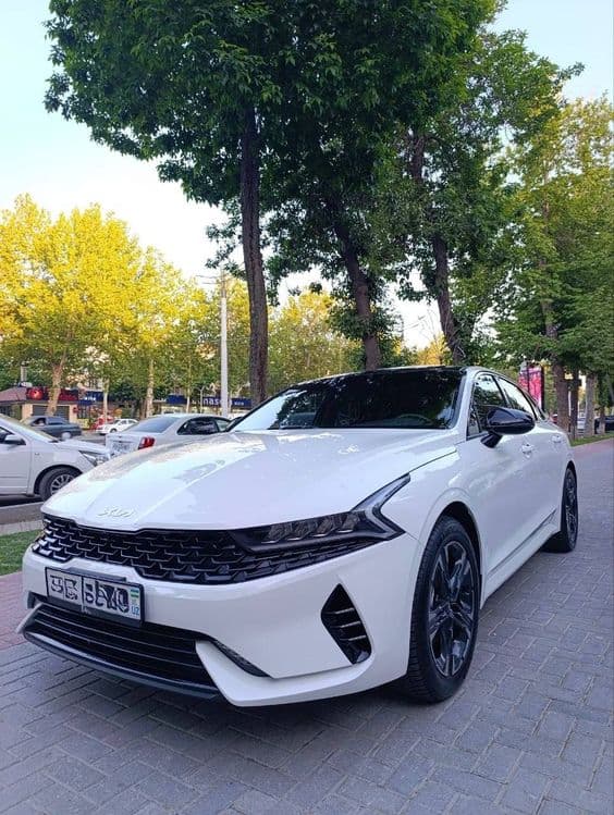 Kia k5 avtomat 2023 — 5