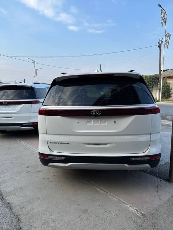 Kia carnival 2021 — 5