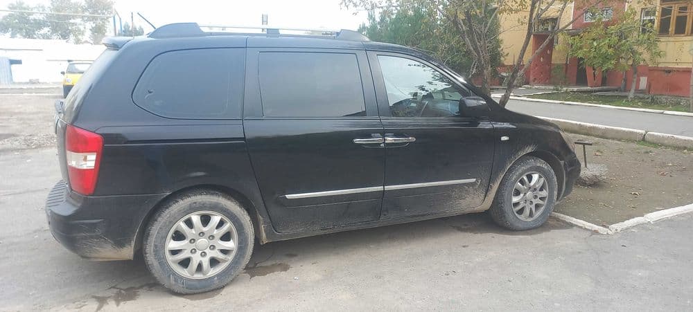 Kia carnival. Сотилади — 2