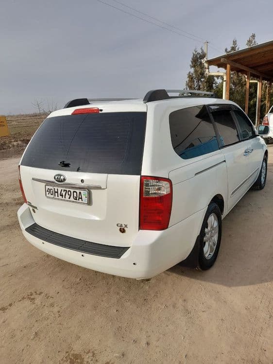 Kia Carnival Yoqilgi: Dizel — 1